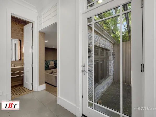 1132 East 32nd Street image 17 of 36