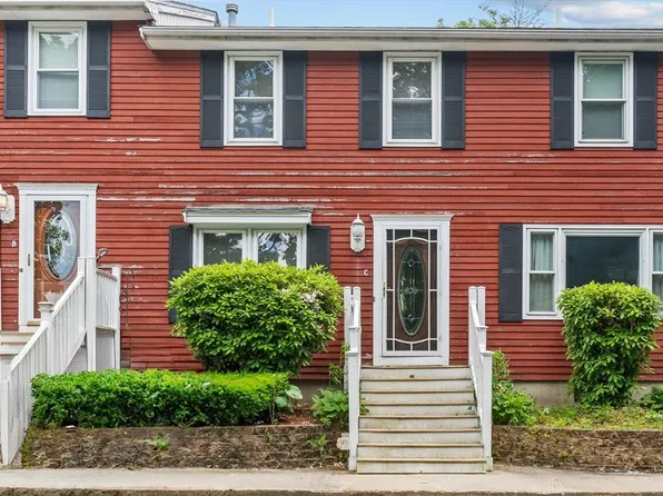 24 Barrows St APT C, Lowell, MA 01852