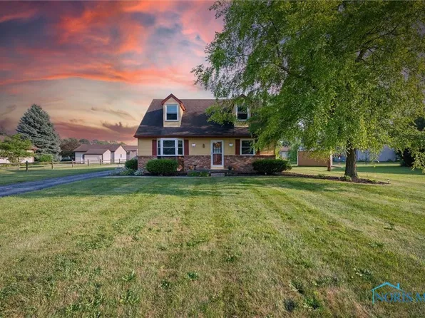 1345 Cherry St, Millbury, OH 43447