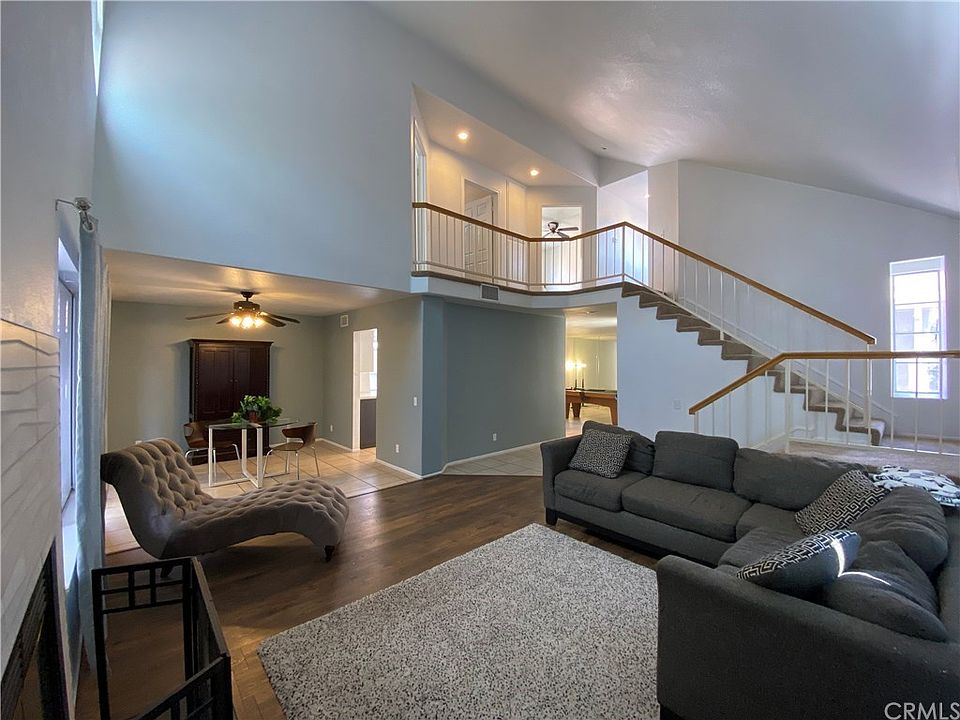 1st image of 37443 Vineyard Knoll Dr