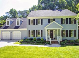 4205 Huntcliff Ct, Apex, NC 27539