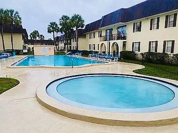 1644 El Camino Rd APT 3, Jacksonville, FL 32216