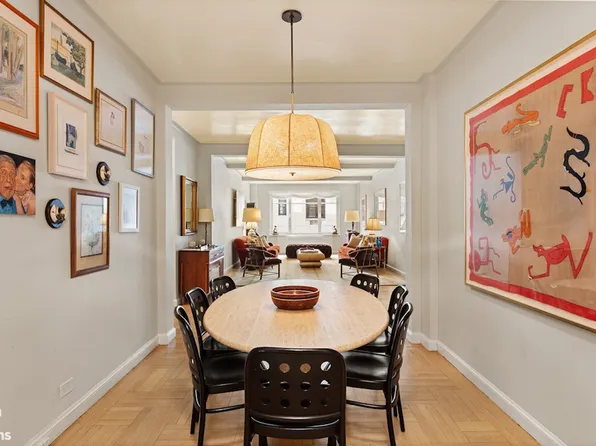 930 5th Avenue image 1 of 8