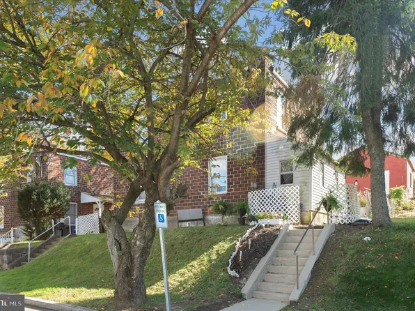 29 Wood St, Coatesville, PA 19320
