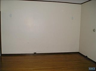 3rd image of 222 Brighton Ave