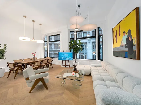 14 Maiden Ln APT 4, New York, NY 10038