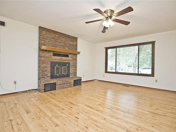 5th image of 5 Dulverton Dr