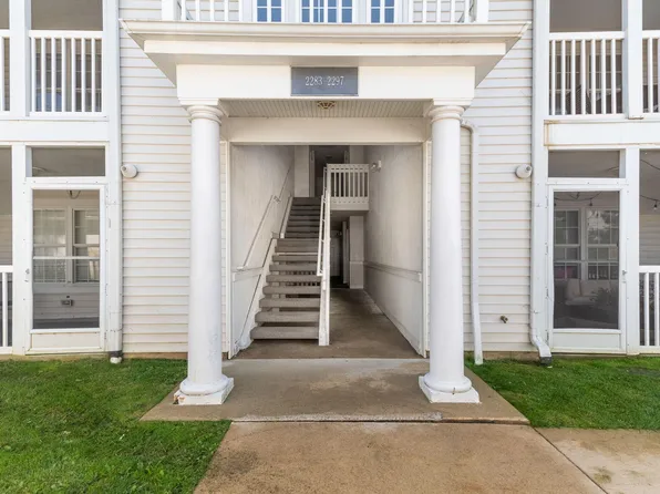 2295 S Main St, Ann Arbor, MI 48103