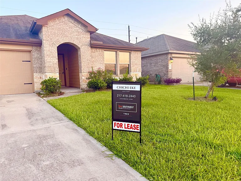 846 Autumn Flats Way — Photo 26