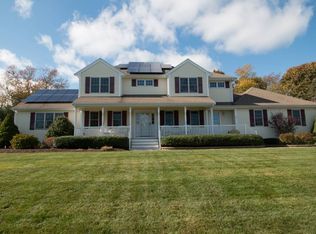 7 White Holland Dr, Marshfield, MA 02050