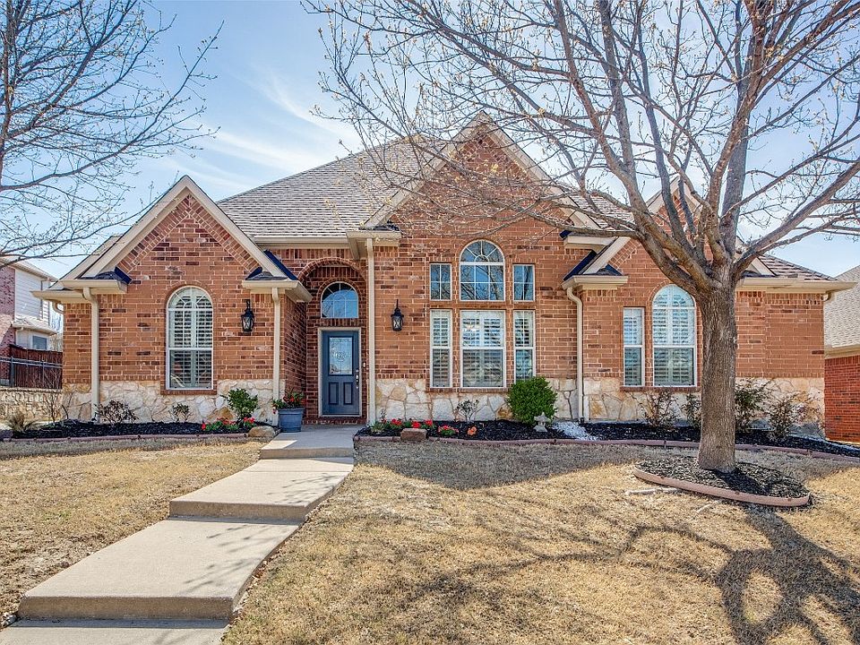 1st image of 3713 Landmark Dr