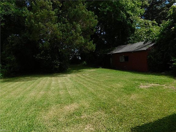 5th image of 5174 Kennebeck Ave