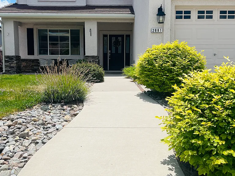 2881 Sunline Dr — Photo 3