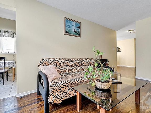 5th image of 33 Gospel Oak Dr