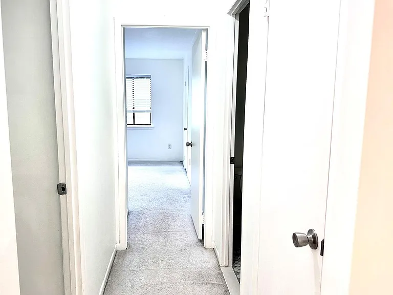 3 Loudon Dr #6 — Photo 13