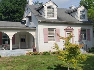 217 Harris Spring Rd, Burkeville, VA 23922