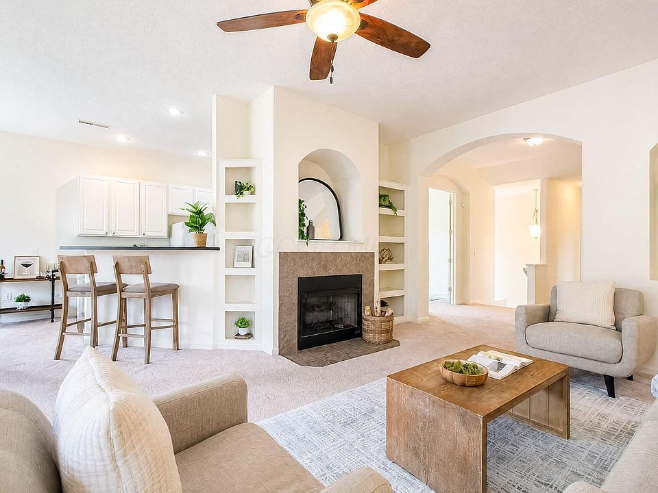 1st image of 1426 Carylake Cir