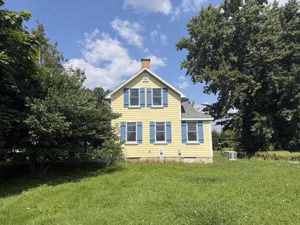 4002 W Bonniwell ROAD, Mequon, WI 53097
