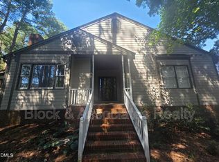 8316 Wycombe Ln, Raleigh, NC 27615
