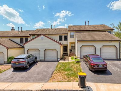 206 Spruce Ct, Flemington, NJ, 08822