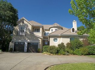 2115 Wedgewood Way, Santa Rosa, CA 95404