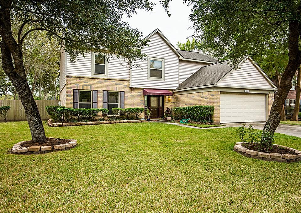 1st image of 1510 Bayou Oak Dr