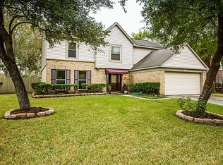 1510 Bayou Oak Dr, Friendswood, TX 77546