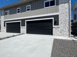 216 Miller Ln #A, Cheyenne, WY 82009