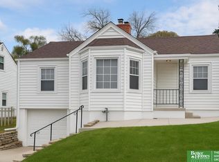 6336 William St, Omaha, NE 68106