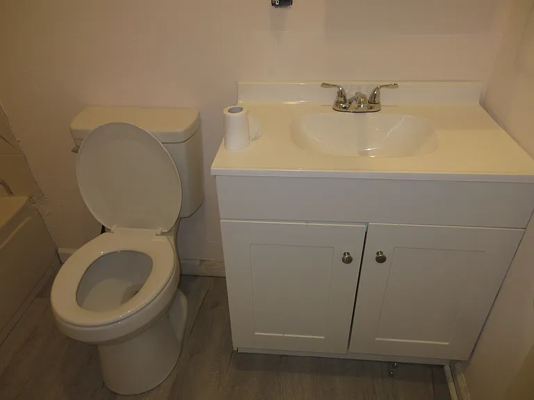 76 Champlin Ave #2 — Photo 9