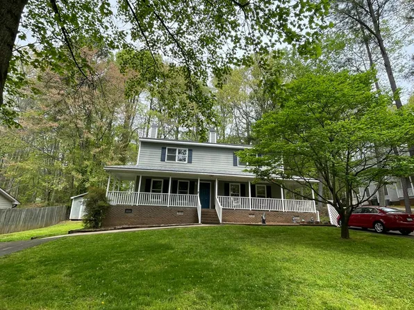 709 Branniff Dr, Cary, NC 27513