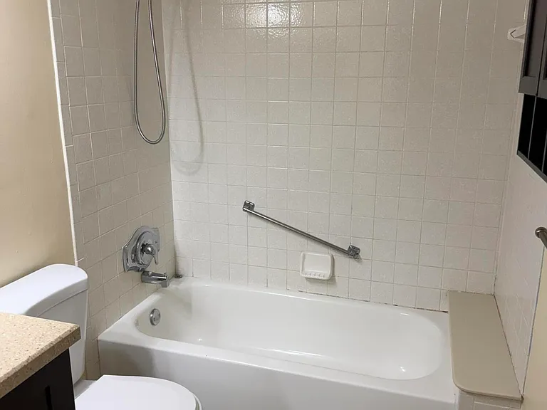 726 Sunny Pine Way #B2 — Photo 12