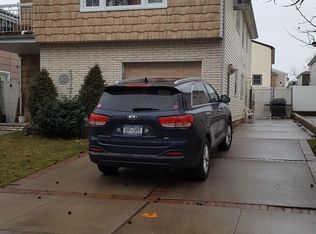 176 Memphis Ave, Staten Island, NY 10312