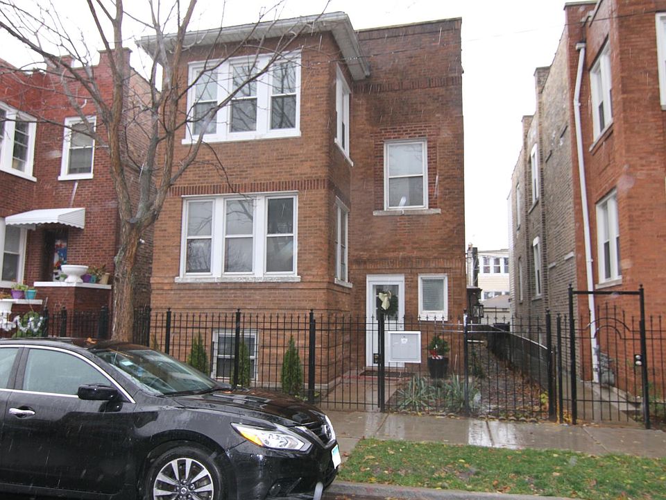 1st image of 3018 N Avers Ave #G