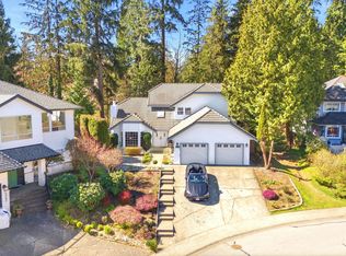 4063 Shone Rd, North Vancouver, BC