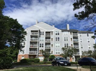 5107 Travis Edward Way APT J, Centreville, VA