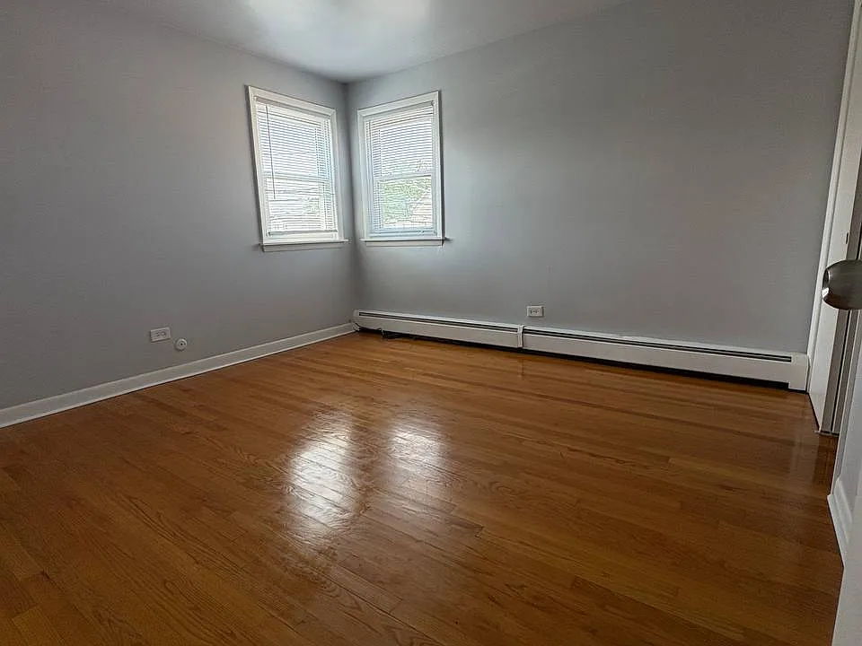 8827 Grand Ave #2E