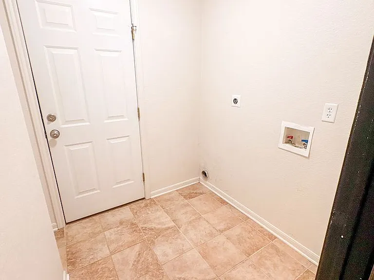 6 Bay Ct — Photo 21