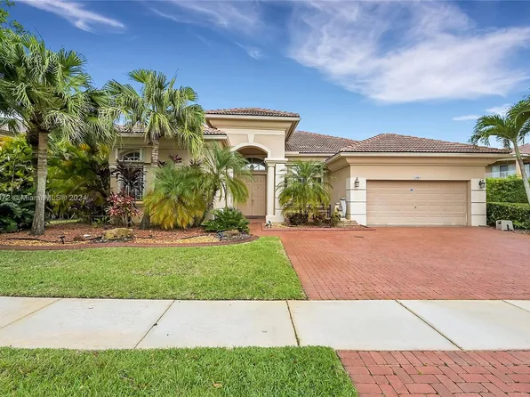 3381 SW 195th Ter, Miramar, FL 33029