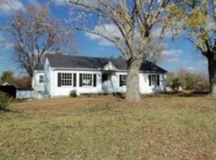 3563 Shellsford Rd, McMinnville, TN 37110