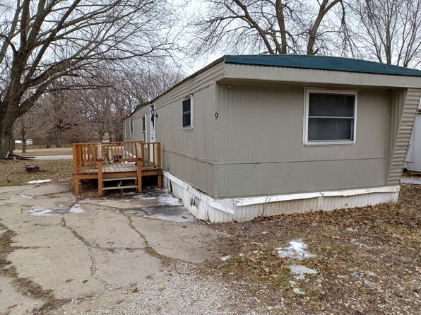 1005 Railroad St TRAILER 9