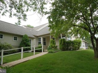 806 Tanglegate Pl, Millersville, PA 17551