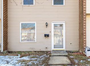 18 Kayak Ct, Newark, DE 19702