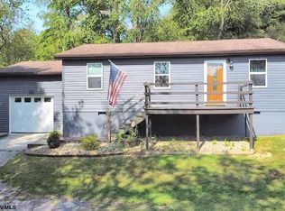 45 Spring Hills Rd, Grafton, WV 26354
