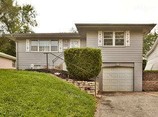 5821 Sprague St, Omaha, NE 68104