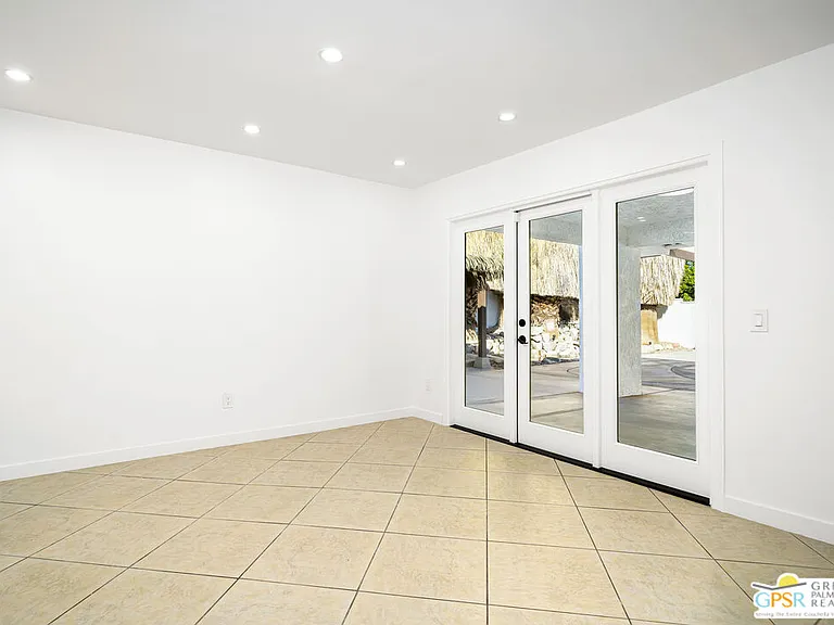 2750 E Vincentia Rd — Photo 54