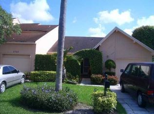6760 Canary Palm Cir, Boca Raton, FL 33433