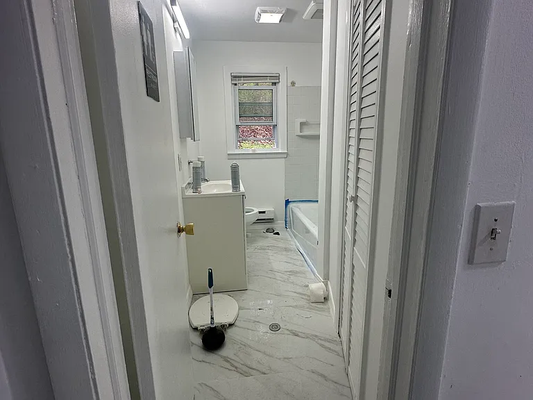 211 Kent Rd #D — Photo 10