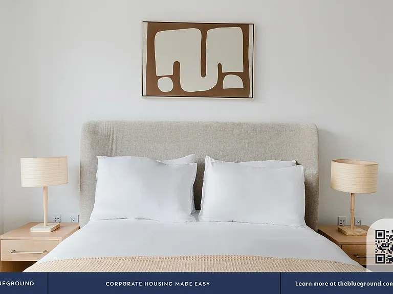 180 W 20th St #14H — Photo 15