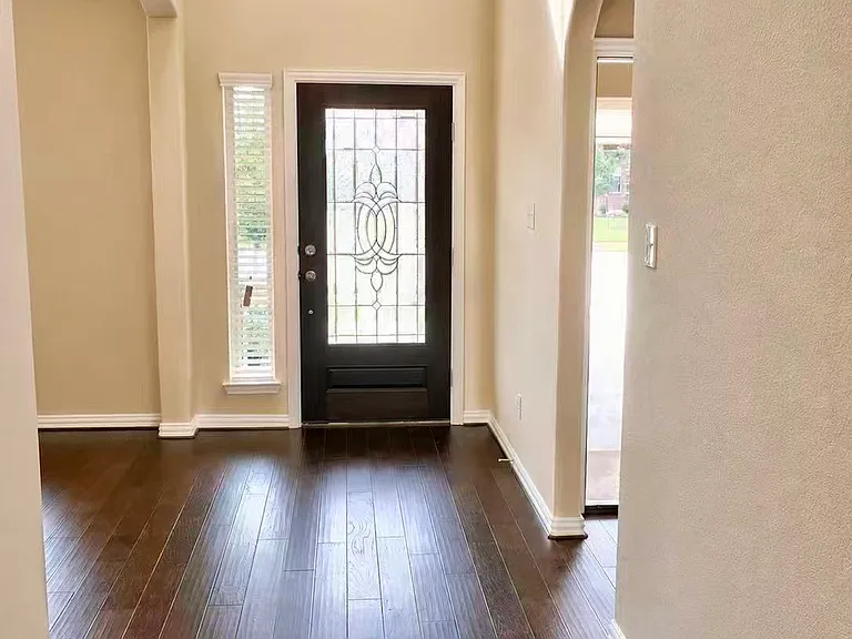 2316 Grant Park Way — Photo 3